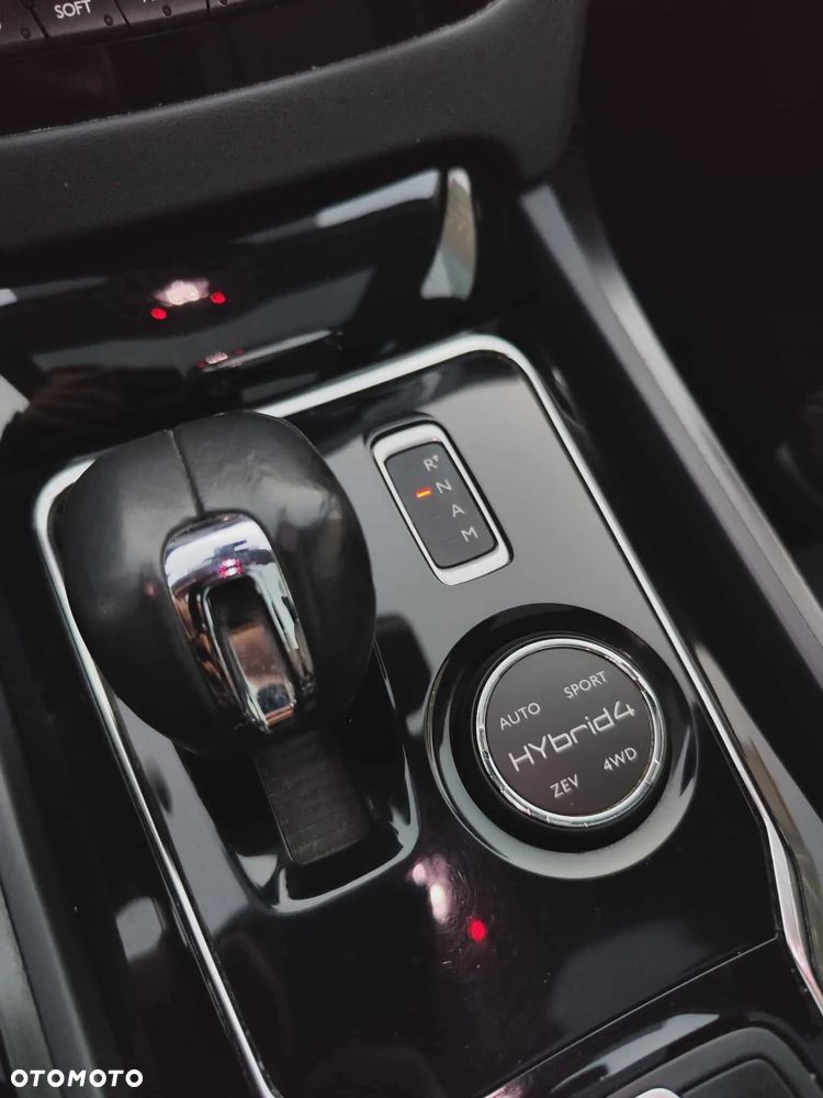 Peugeot 508 RXH Hybrid - 37