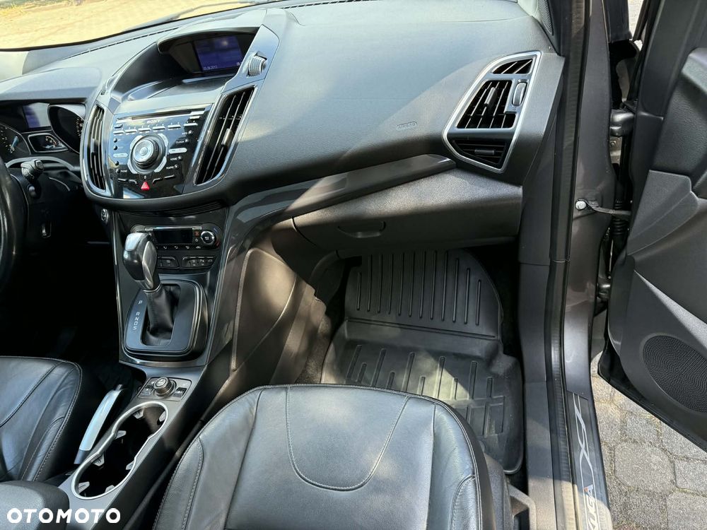 Ford Kuga 2.0 TDCi 4WD Titanium Plus - 15
