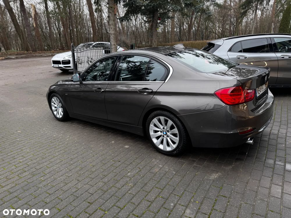BMW Seria 3 - 24
