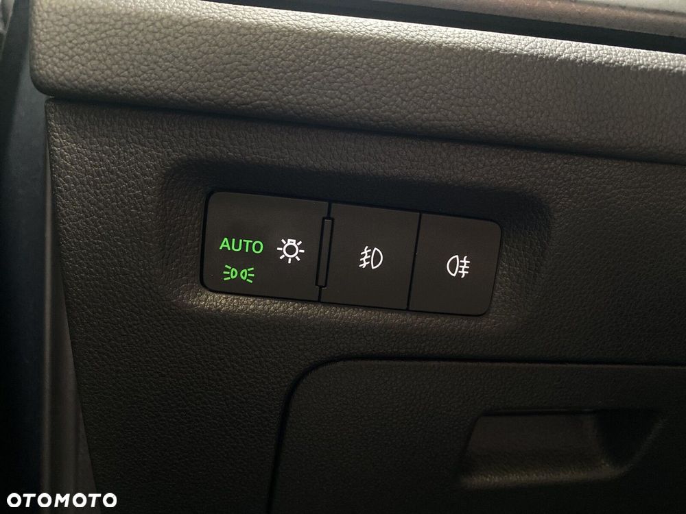 Skoda Octavia 2.0 TDI Ambition - 32