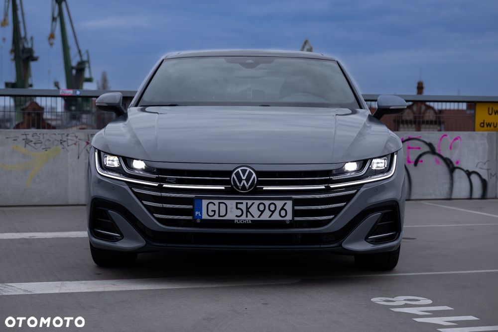 Volkswagen Arteon 2.0 TSI R-Line DSG - 2