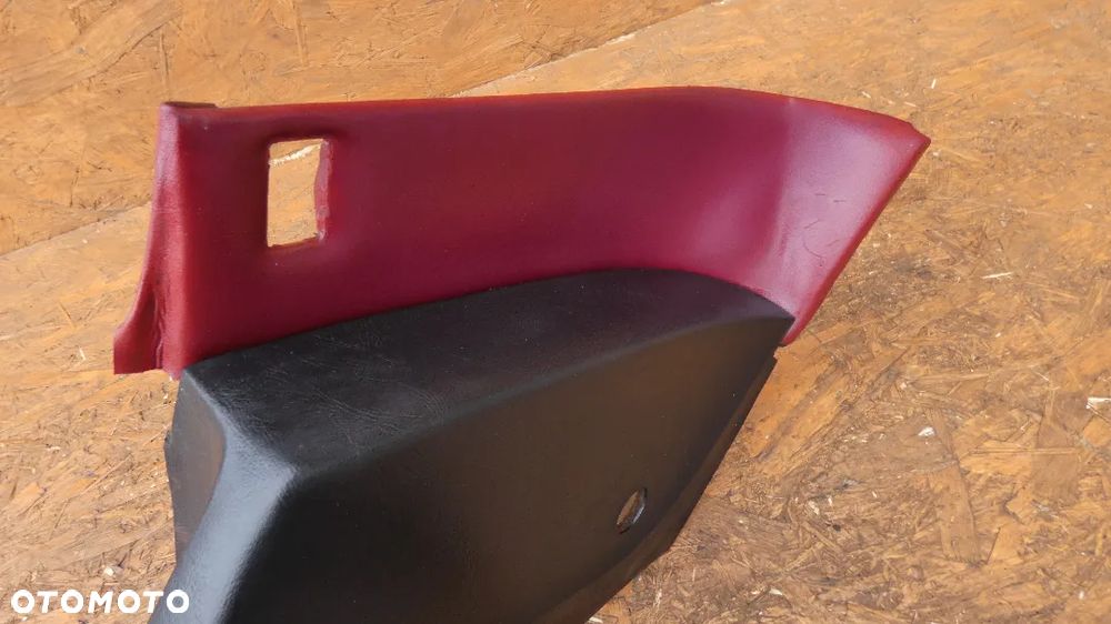 BMW E24 635SCI BOCZEK TYŁ PRAWY - 3