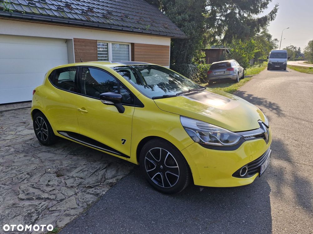 Renault Clio TCe 90 Luxe - 27