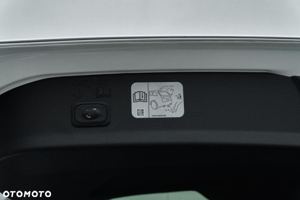 Ford Kuga - 40