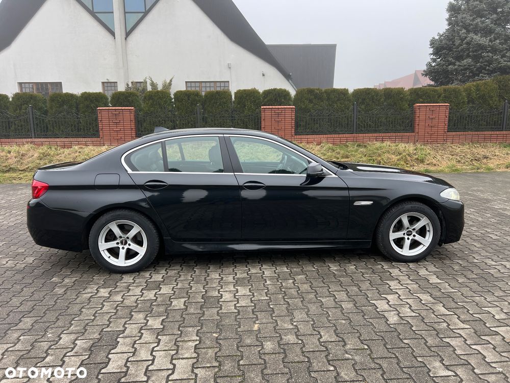 BMW Seria 5 520d - 8
