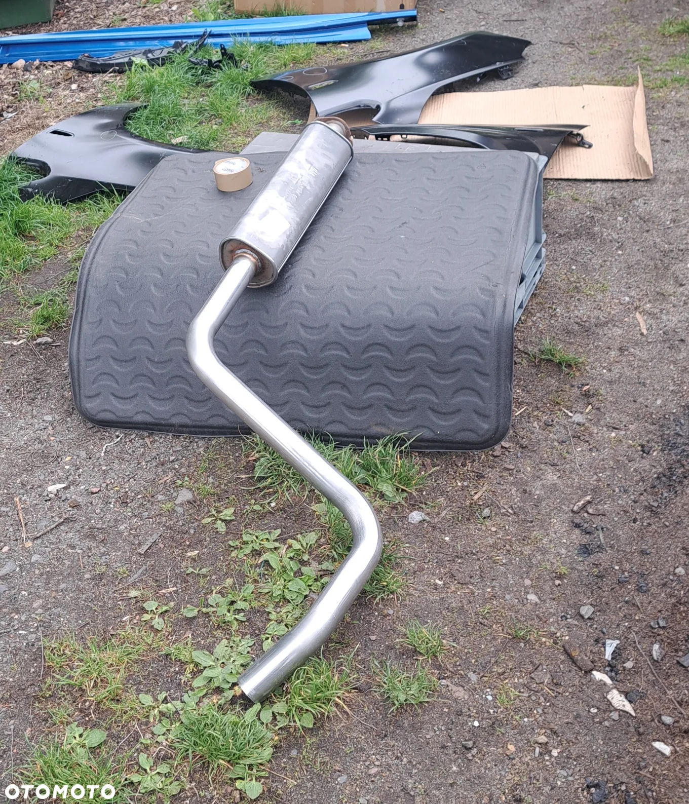 Tłumik przedni przód Opel Astra J GTC 1.6 Turbo 180 KM A16LET 13336209 - 2