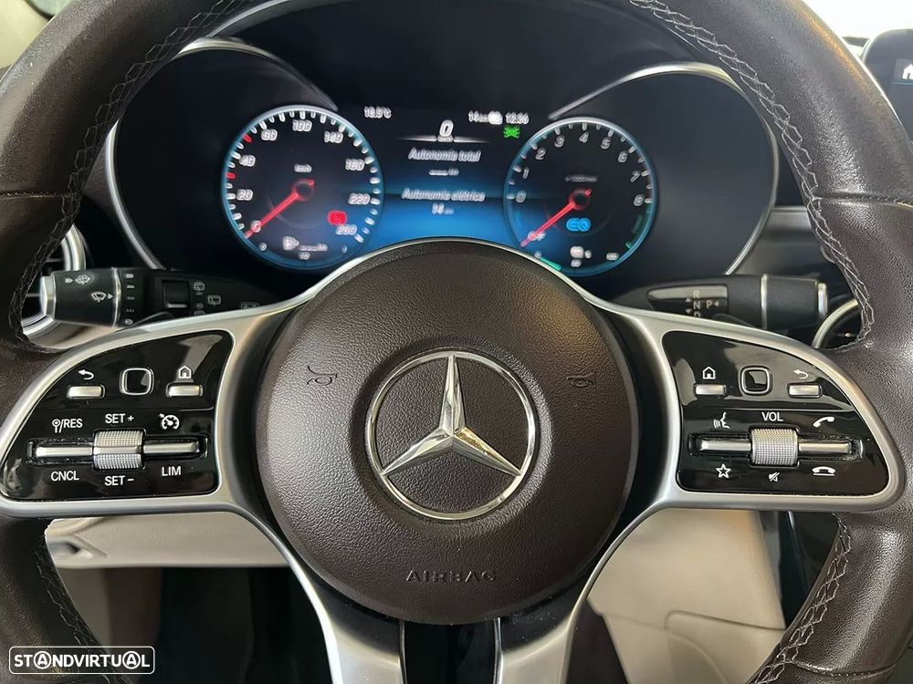 Mercedes-Benz GLC 300 e 4Matic - 13