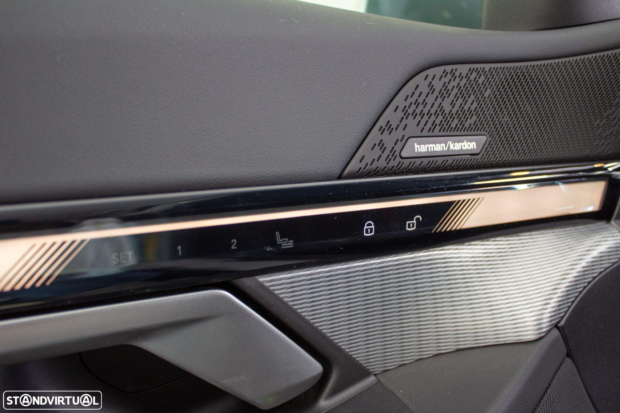 BMW i5 eDrive40 - 16