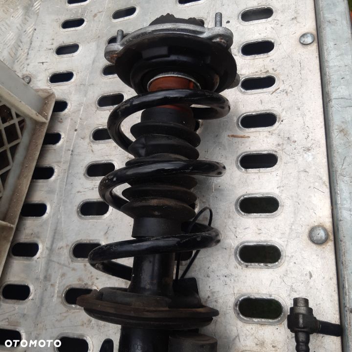 AMORTYZATOR PRAWY PRZÓD AUDI RS6 RS7 C7 4G 4G0412020A - 1