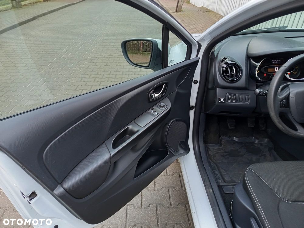 Renault Clio 1.2 16V Dynamique - 16