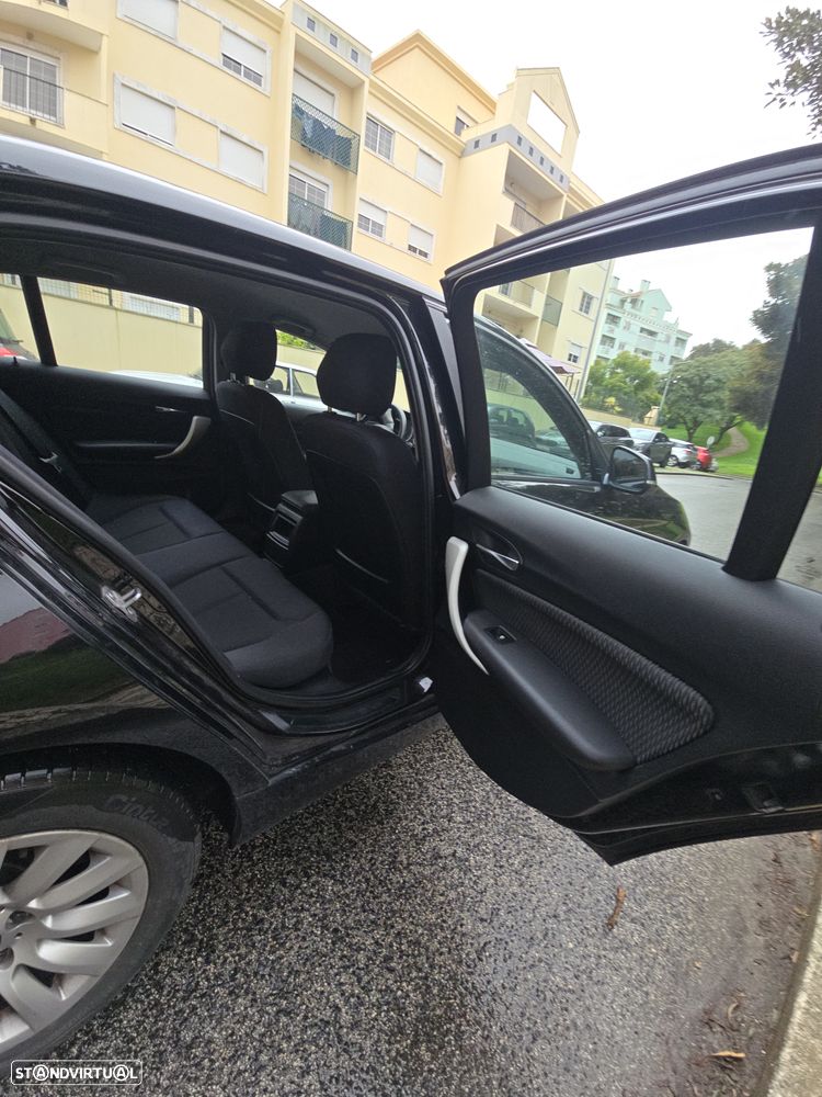 BMW 116 d EDynamics Line Urban - 25