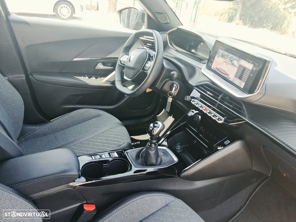 Peugeot 2008 1.2 PureTech Active - 9
