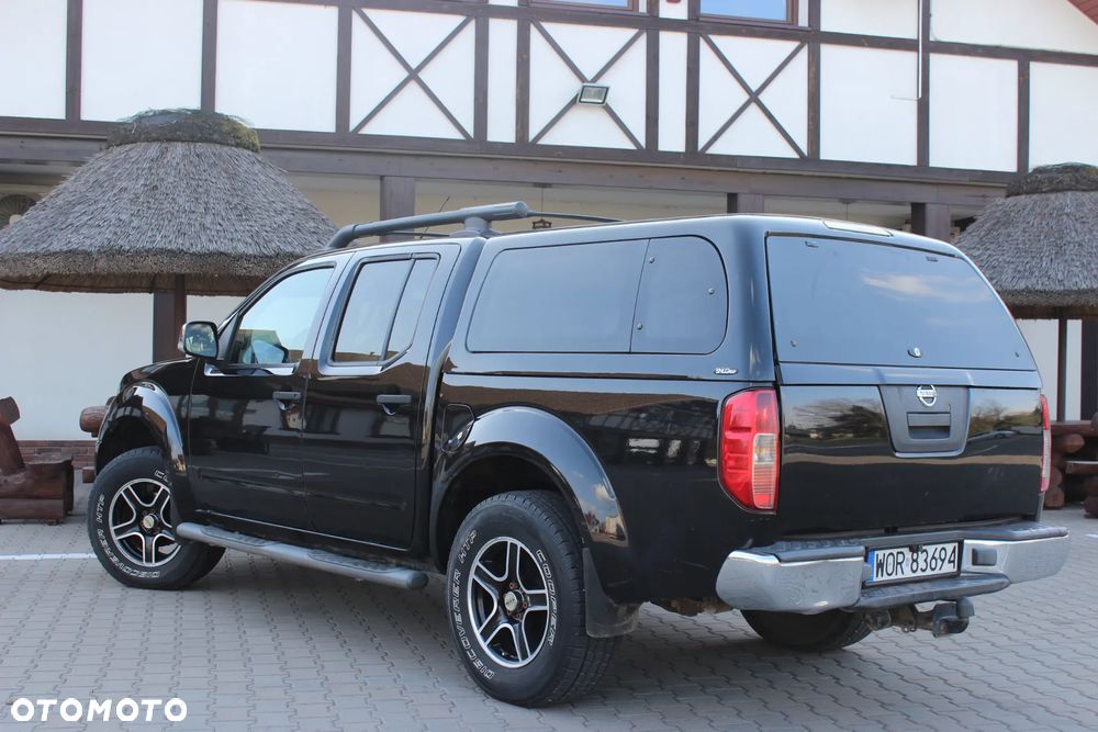 Nissan Navara 2.5 D Platinum - 26