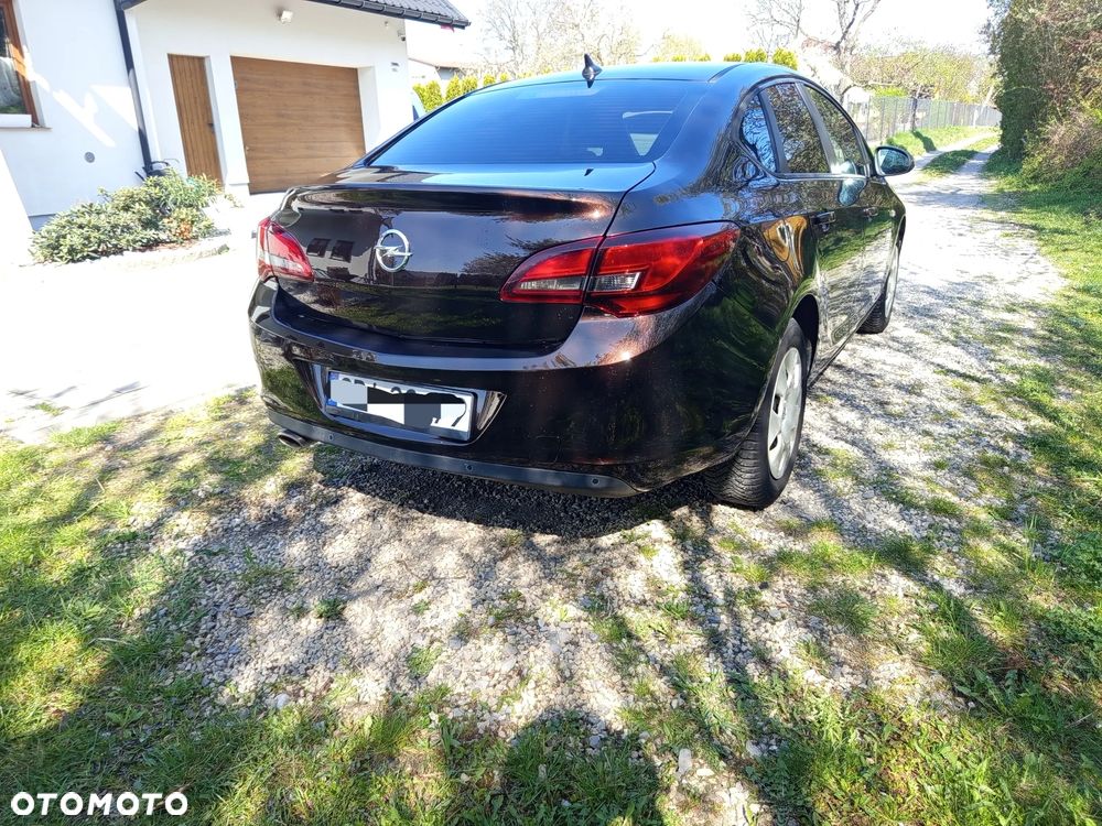 Opel Astra - 5