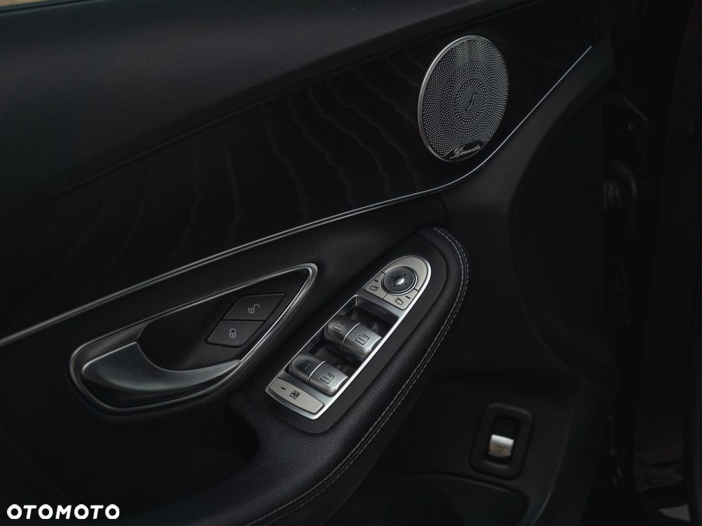 Mercedes-Benz Klasa C 250 9G-TRONIC - 29