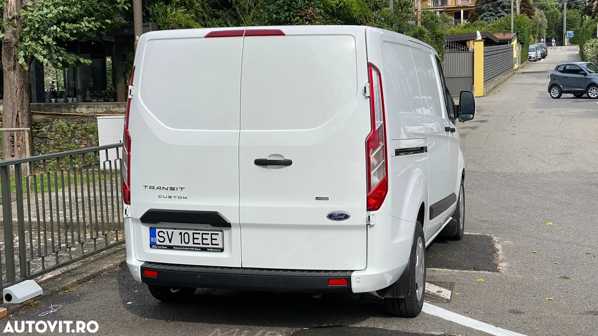 Ford Transit Custom Plug-in Hybrid 1.0 Benzina - 3