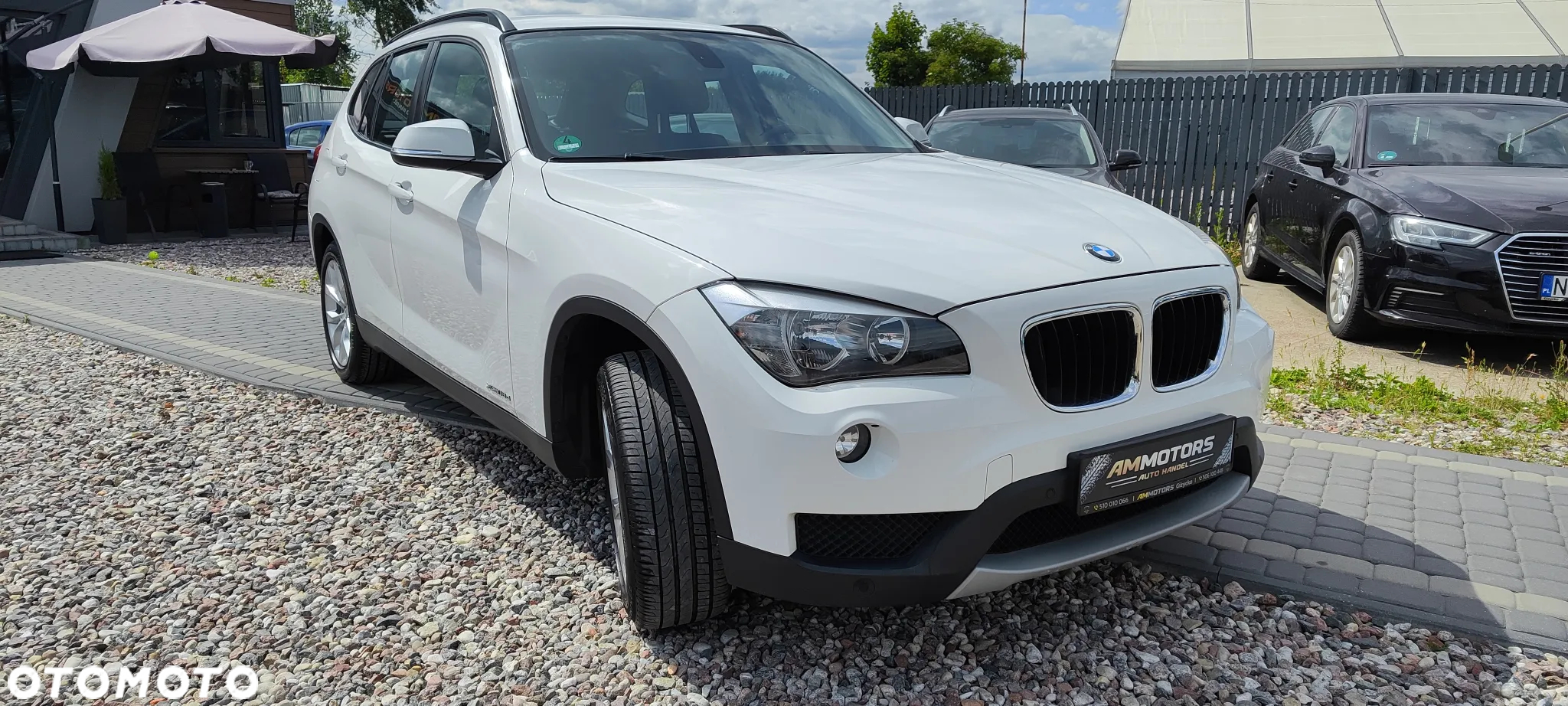 BMW X1 - 24