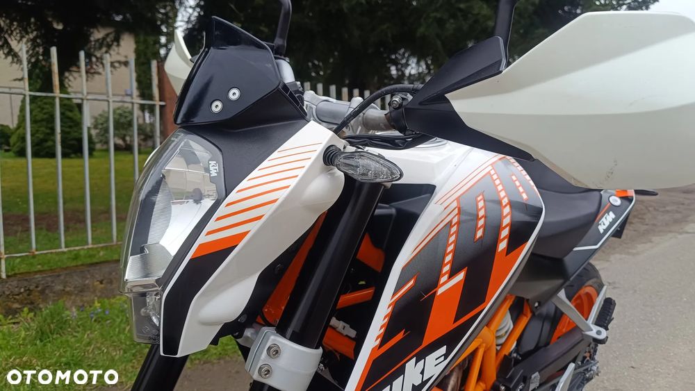KTM Duke - 12