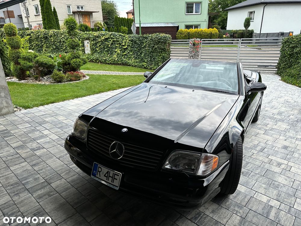 Mercedes-Benz SL - 15