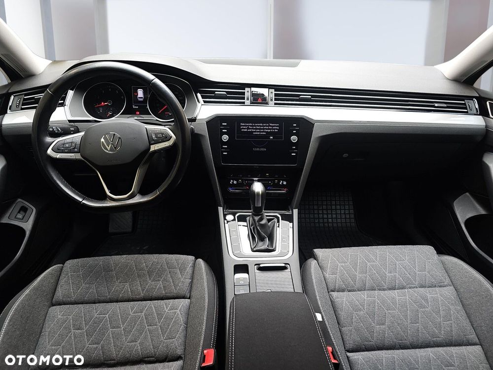 Volkswagen Passat Variant - 8