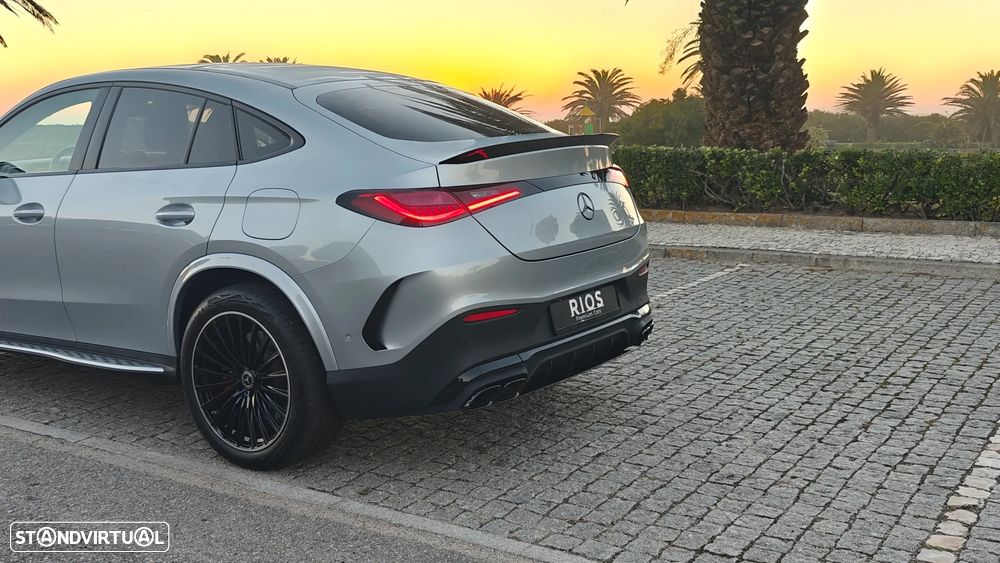 Mercedes-Benz GLC 300 de Coupe 4Matic - 32