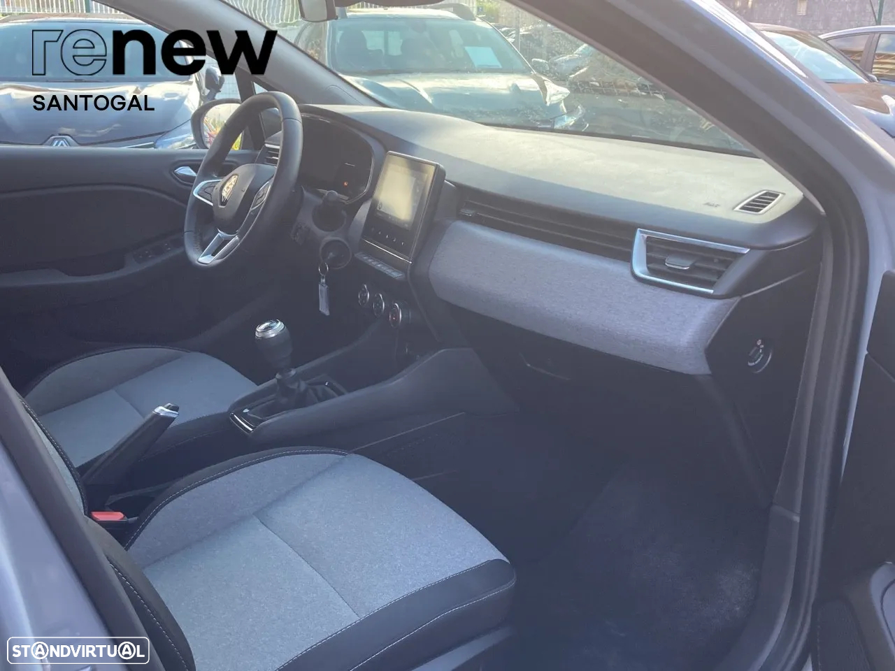 Renault Clio 1.0 TCe Evolution Bi-Fuel - 25