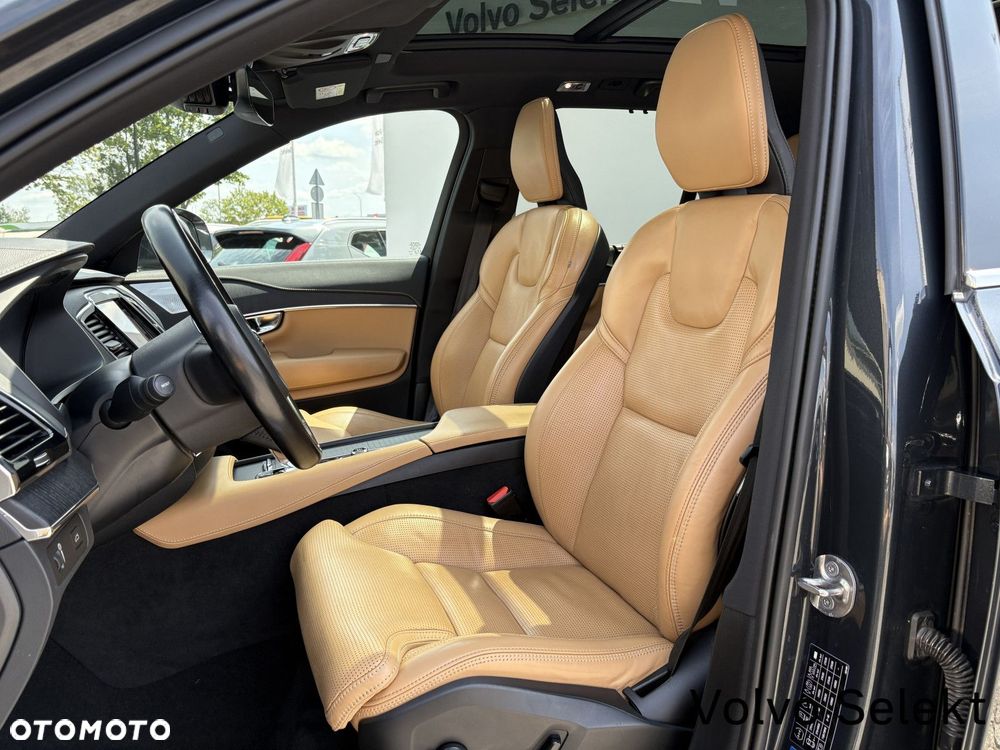 Volvo XC 90 - 10