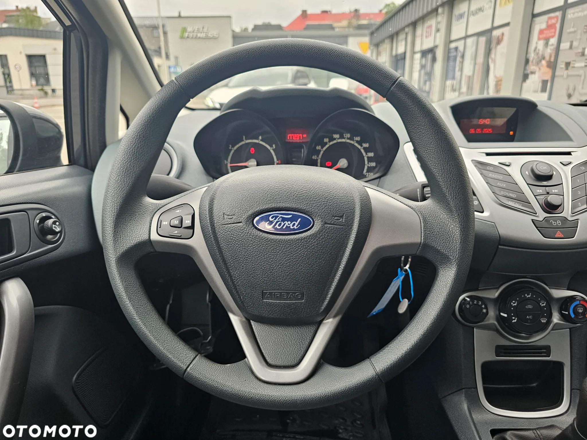 Ford Fiesta 1.25 Ambiente - 18