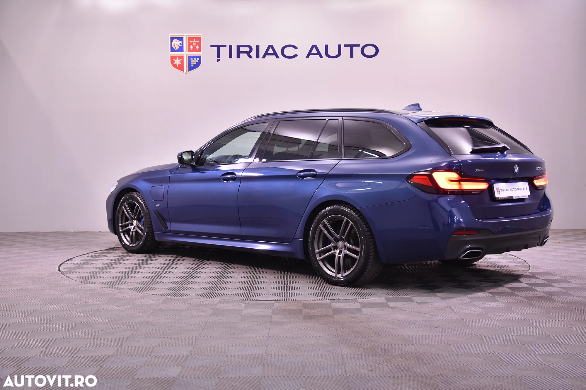 BMW Seria 5 530e xDrive AT PHEV - 3