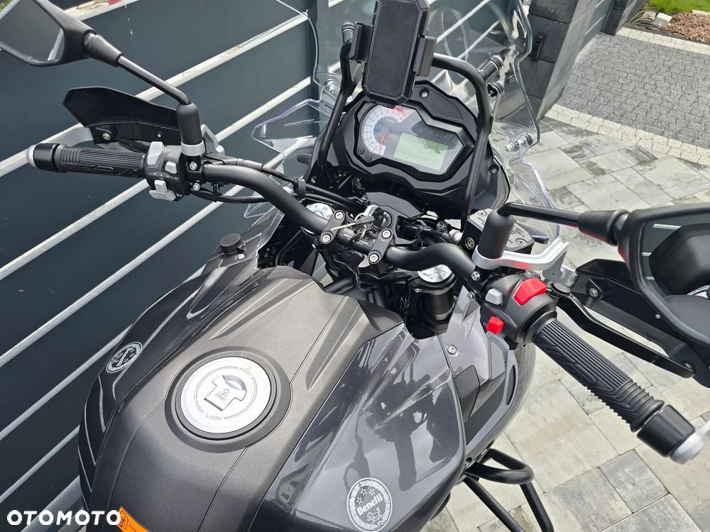 Benelli TRK 502 - 8