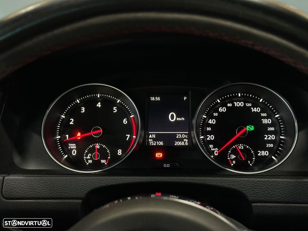 VW Golf 2.0 TSi GTi DSG - 9