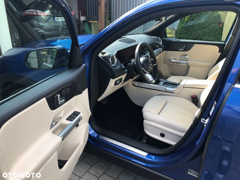 Mercedes-Benz GLB 250 4Matic 8G-DCT Progressive Advanced - 12