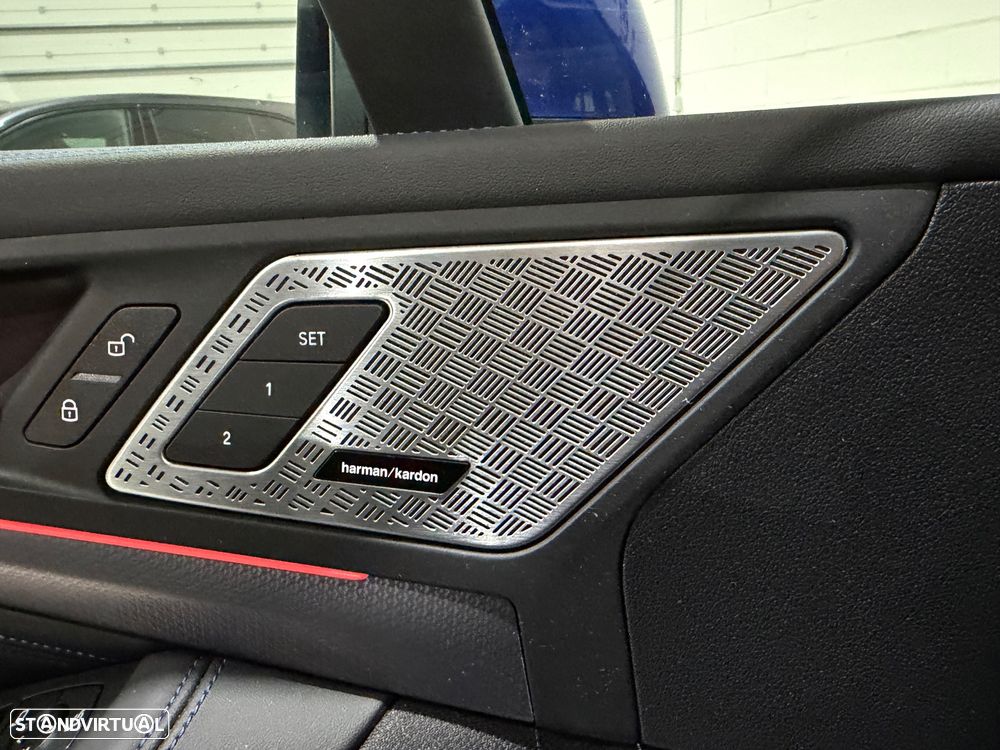 BMW 225xe Active Tourer - 32