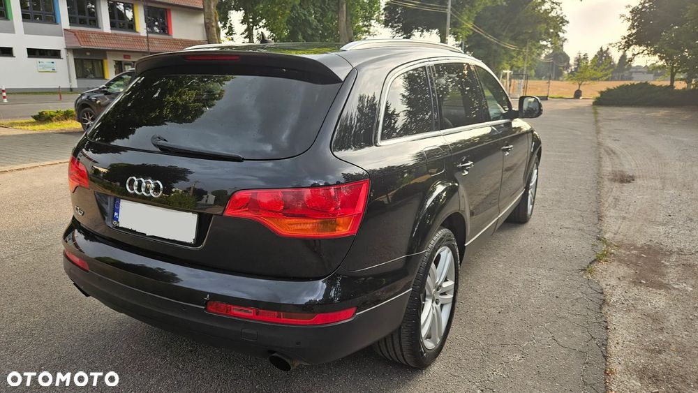 Audi Q7 - 9