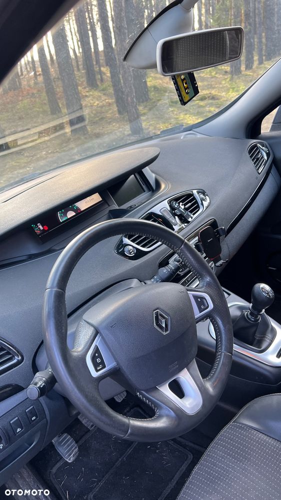 Renault Scenic 1.6 dCi Energy Bose Edition S&S - 12
