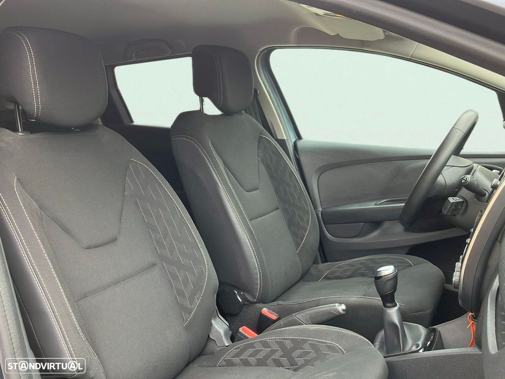 Renault Clio Sport Tourer 0.9 TCe Limited - 14