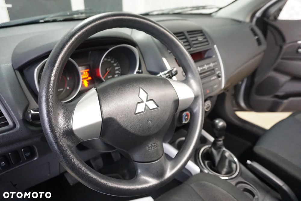 Mitsubishi ASX 1.8 DI-D 2WD Edition - 17