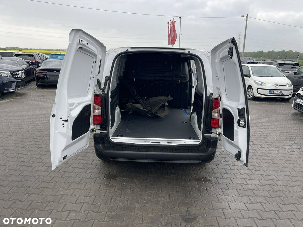 Toyota Proace City - 4
