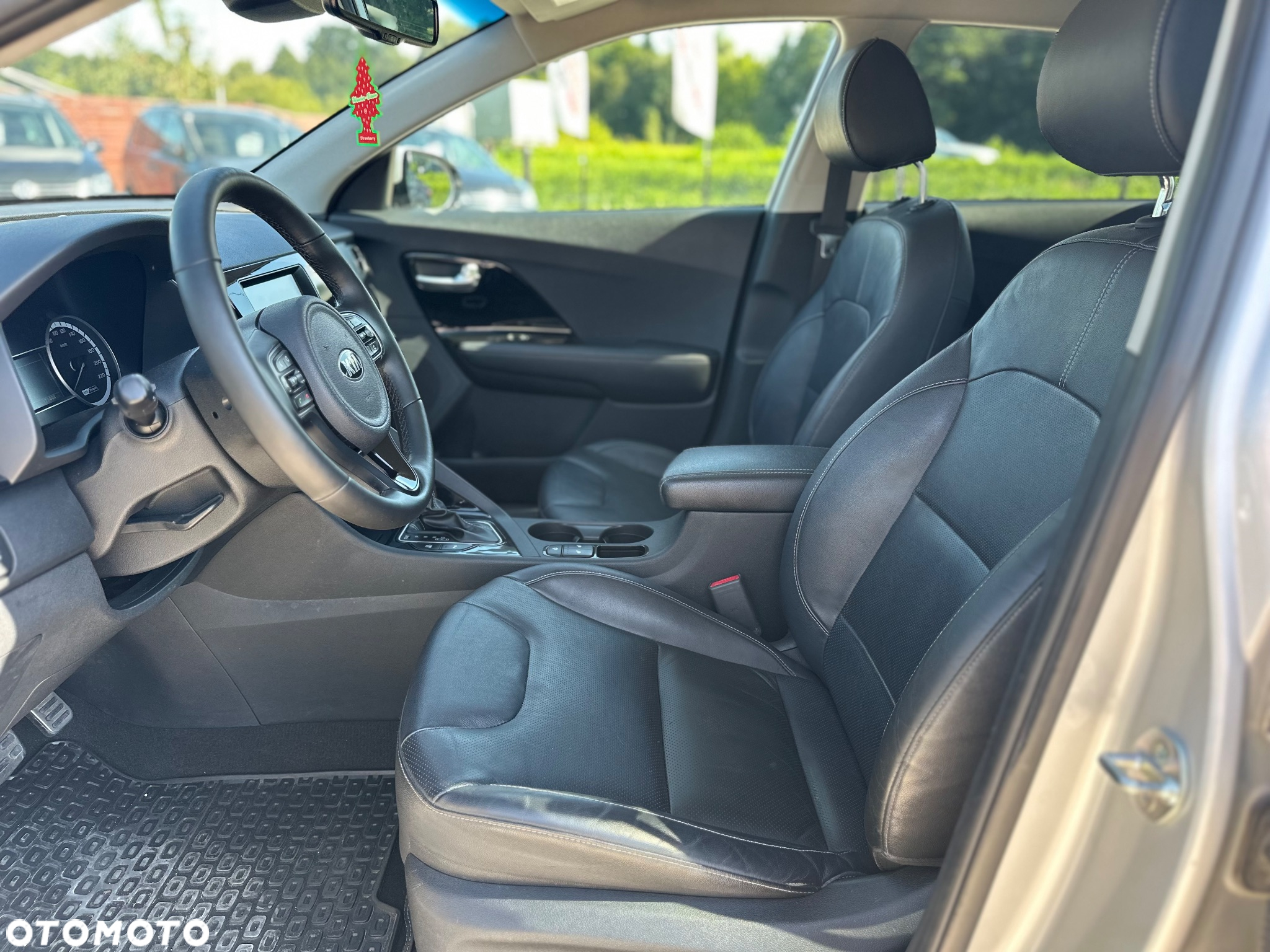 Kia Niro - 21