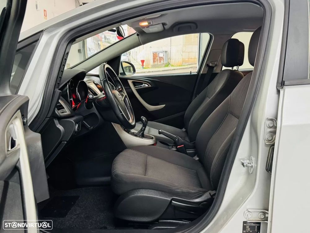 Opel Astra Sports Tourer 1.3 CDTi Executive S/S - 19