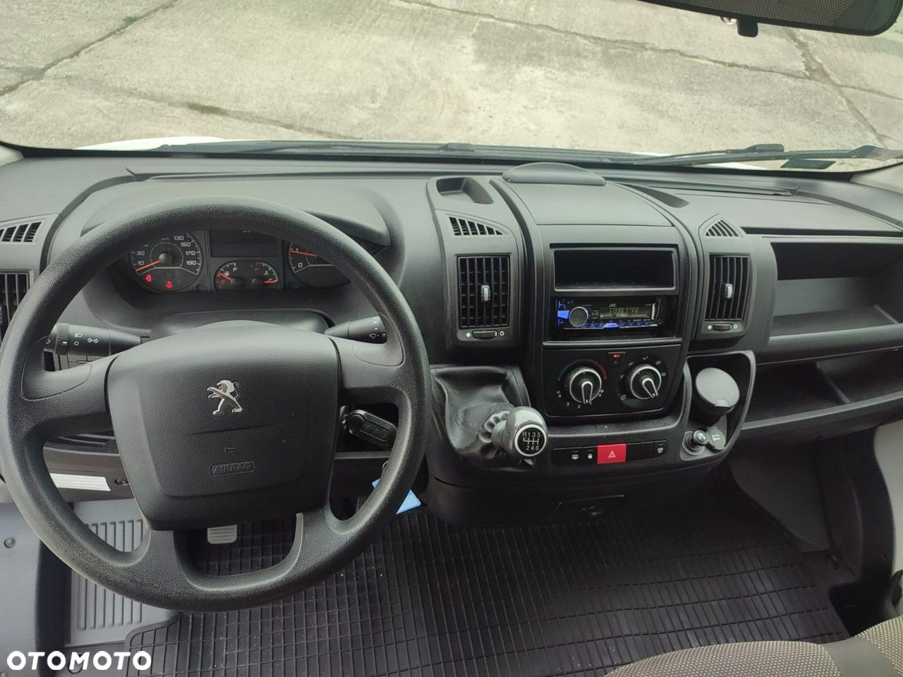Peugeot Boxer - 19