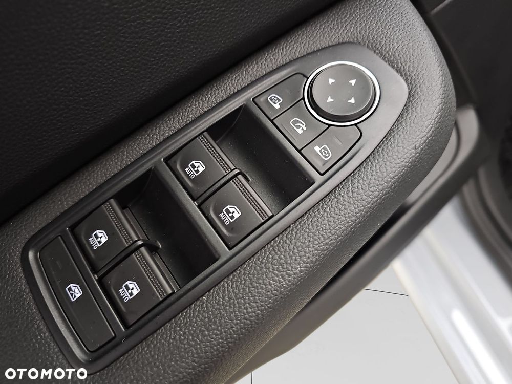 Renault Clio 1.0 TCe Evolution - 11