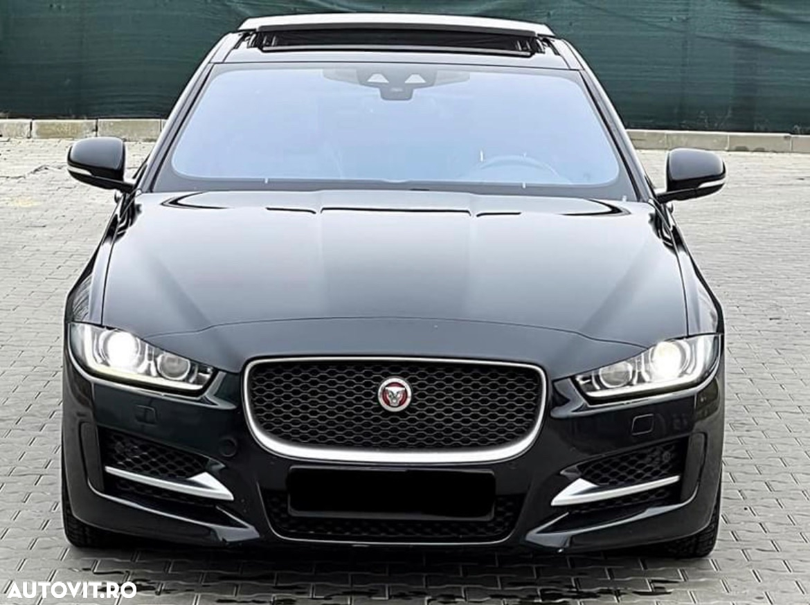 Jaguar XE 2.0 R-Sport - 2