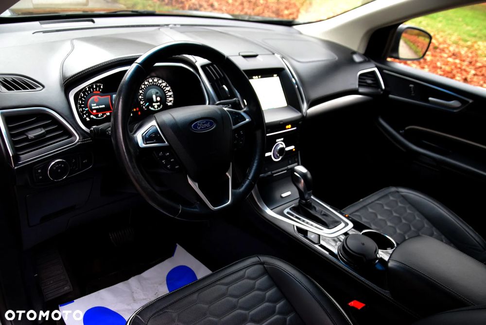 Ford Edge - 18