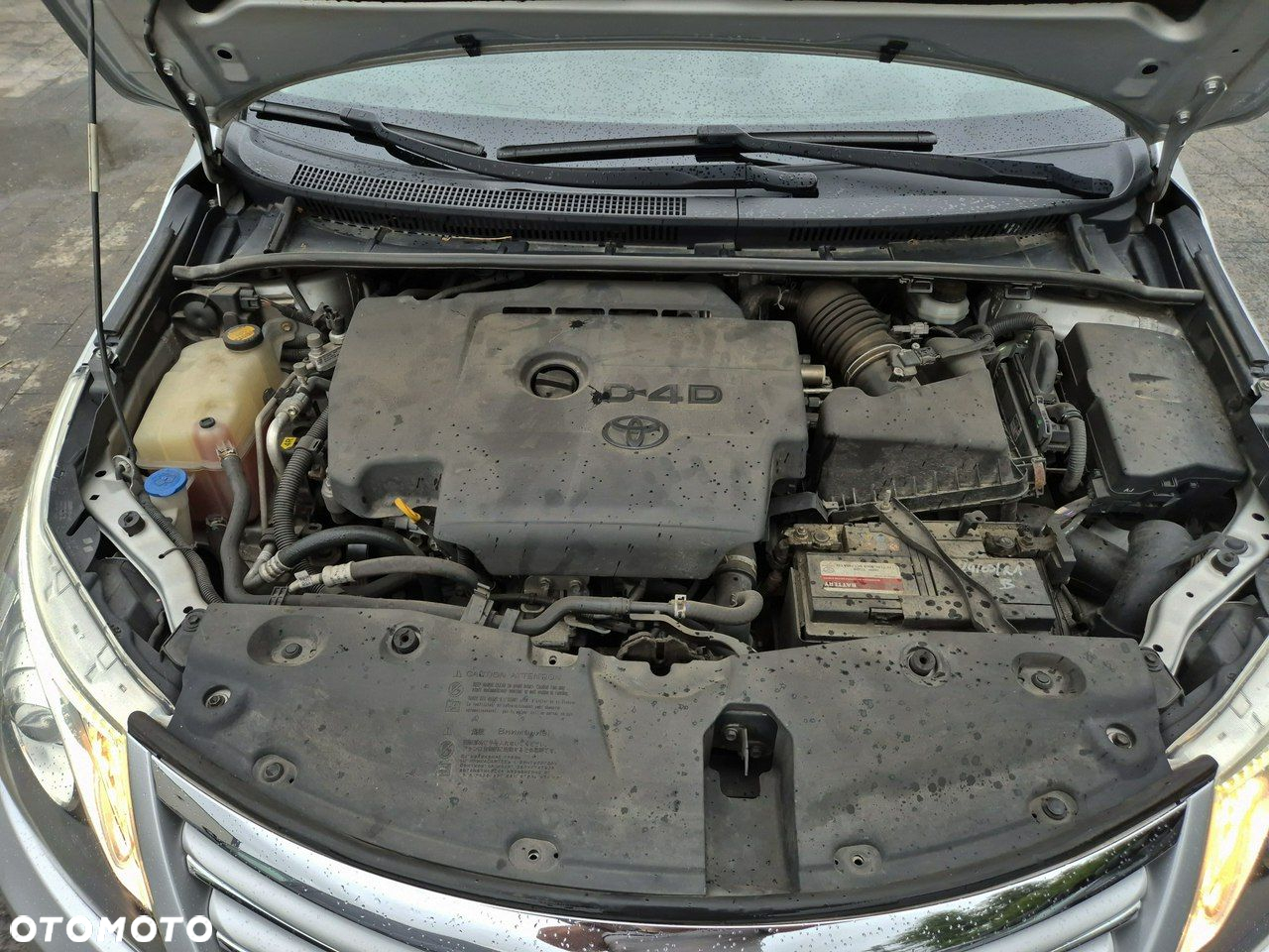 Toyota Avensis - 10