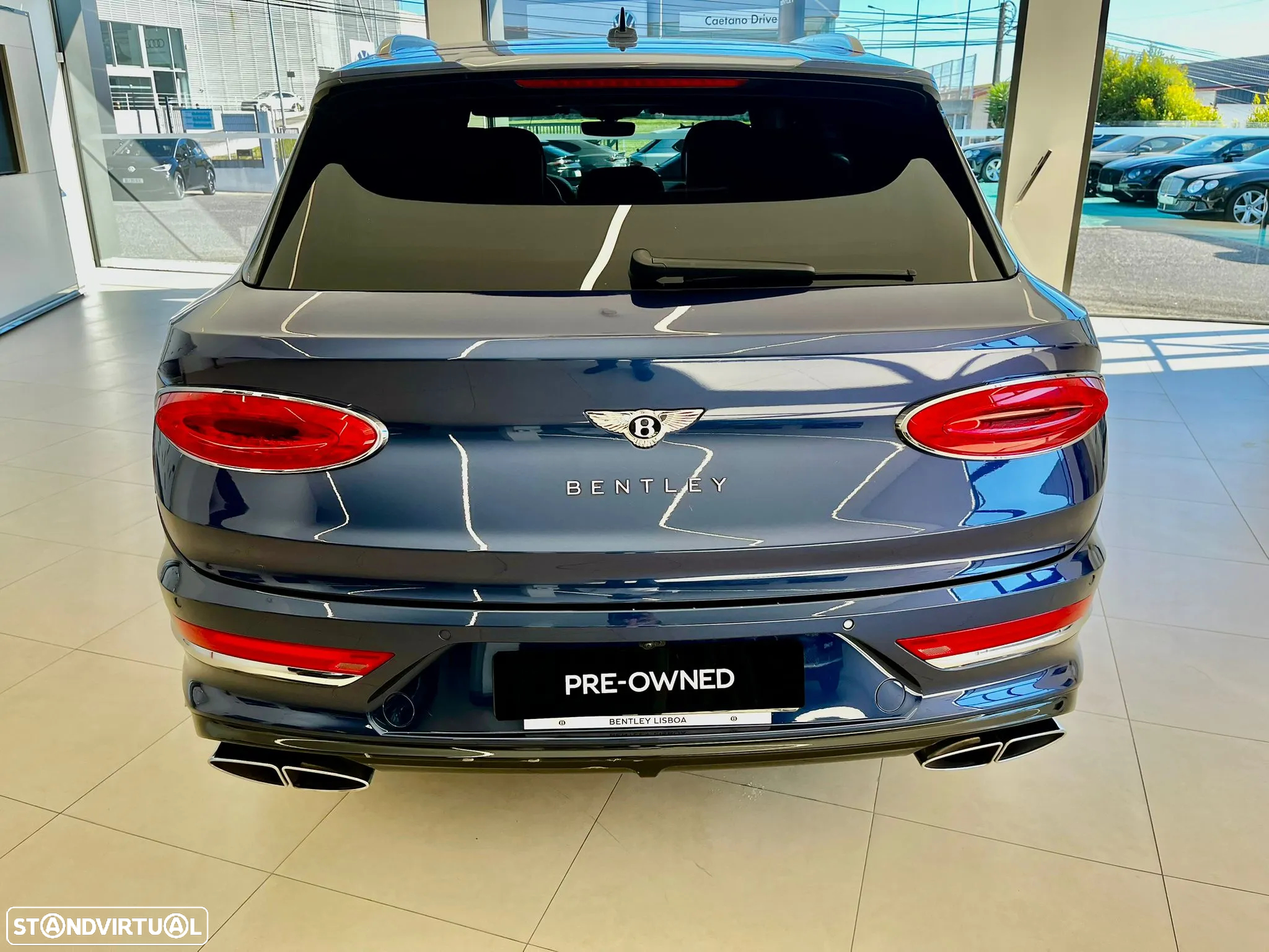 Bentley Bentayga V8 - 10