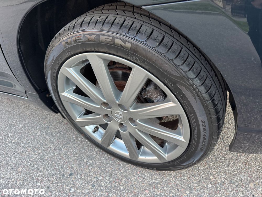Toyota Avensis 1.8 Executive - 15