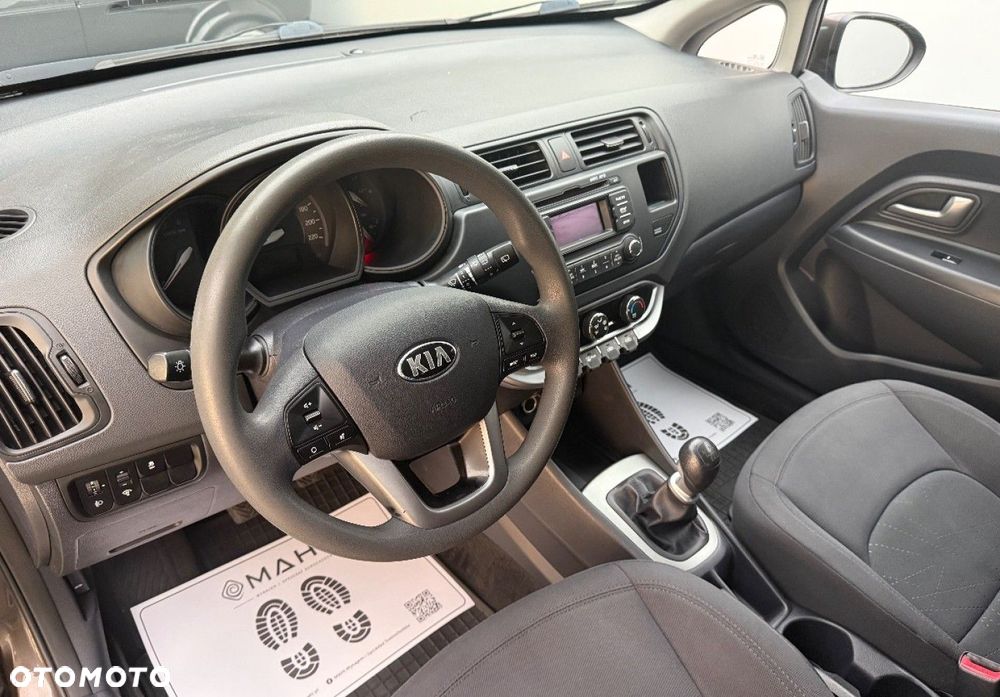 Kia Rio 1.1 CRDI Spirit - 23
