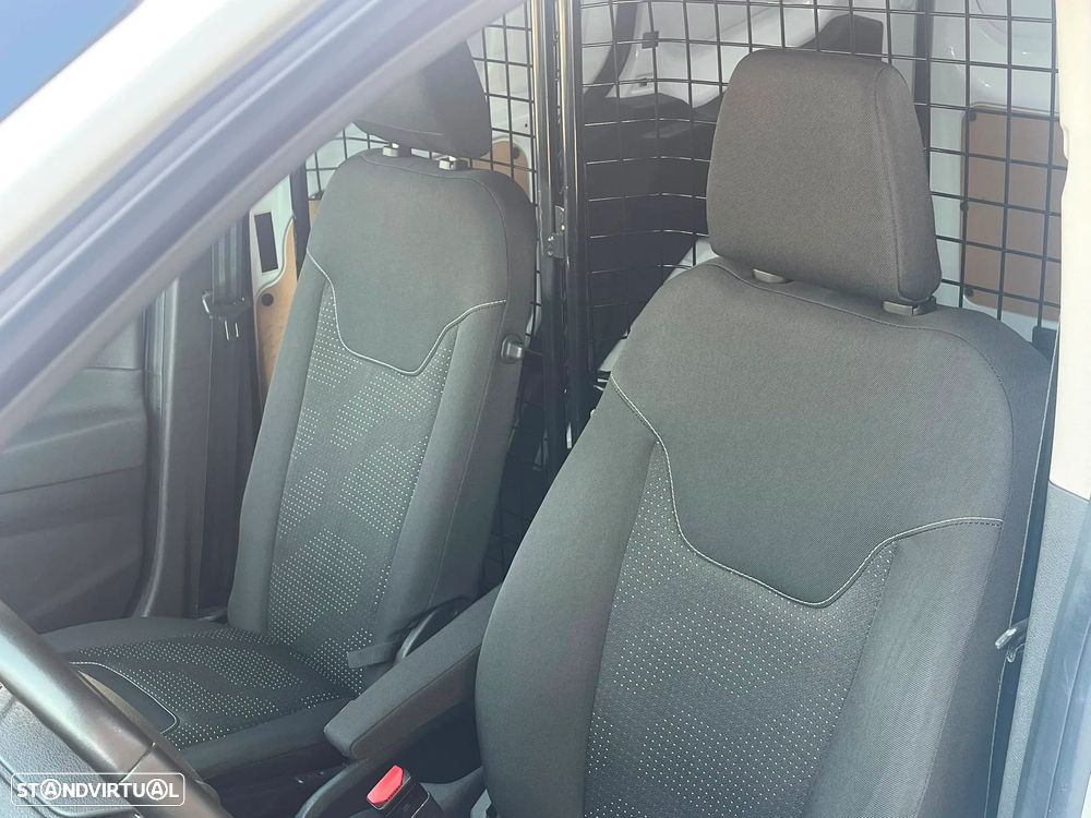 Ford Transit Courier 1.5 TDCi 100cv - 5