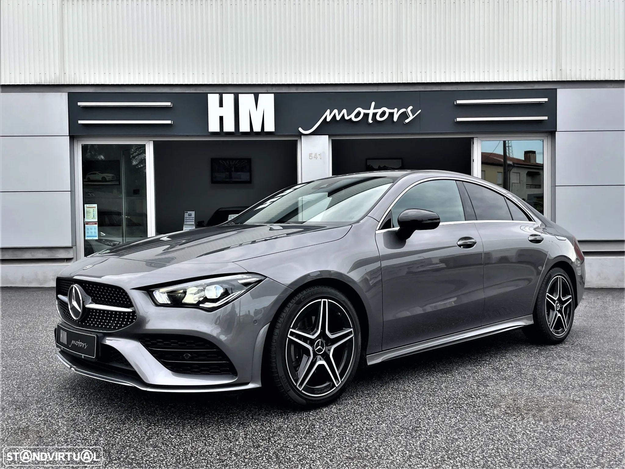 Mercedes-Benz CLA 250 e AMG Line - 1